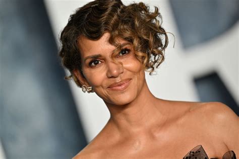 halle berry nude sex scene|Halle Berry Nude: 720p HD Porn Videos & Sex Tapes